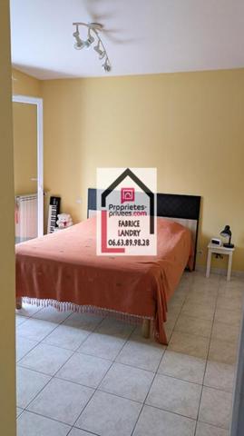 Villa 3 faces 3 chambres avec piscine quartier calme