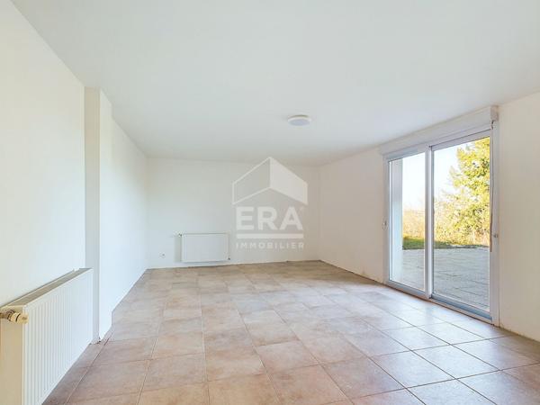 Belle Villa avec Piscine Intérieure et Sauna à Cardaillac-Layoule