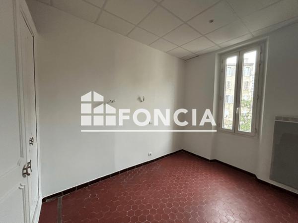 Location Appartement 3 pièces 54.01 m² - 131 RUE DU CAMAS Marseille 13005