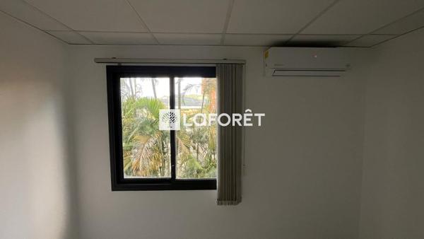 Location bureau Le Lamentin - 4 pièce(s) - 39 m² - 1 738 €/mois