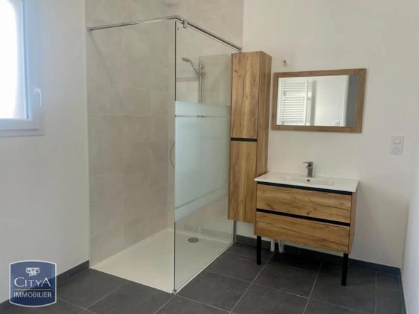 Maison à louer 4 pièces 84.87m² Courville-sur-Eure (28190)