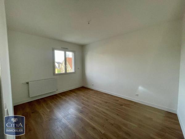 Maison à louer 4 pièces 84.87m² Courville-sur-Eure (28190)