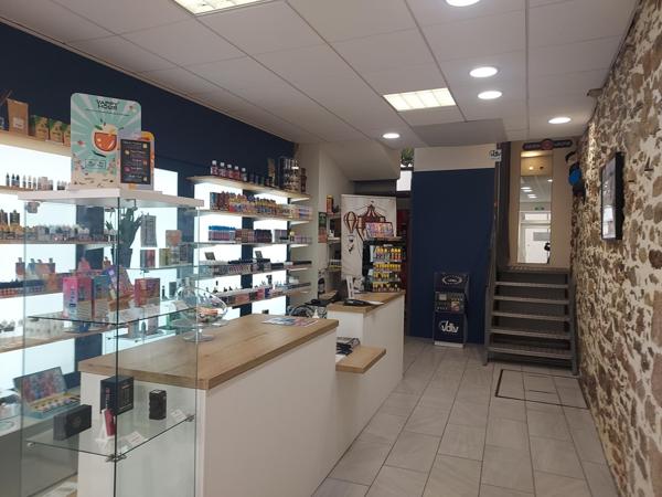 Local Commercial à LIMOGES, 87000 - 5 pièces 90m²