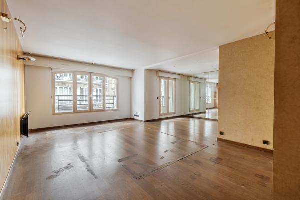 Appartement Paris 18e - DAMRÉMONT / FÉLIX ZIEM