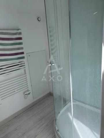 Entre Saint-Jean-dAngély et Aulnay  Élégante Maison de Maître avec Extension Contemporaine