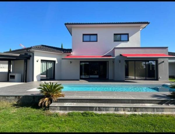 Location Maison 4 Chambres, jardin, piscine 33160