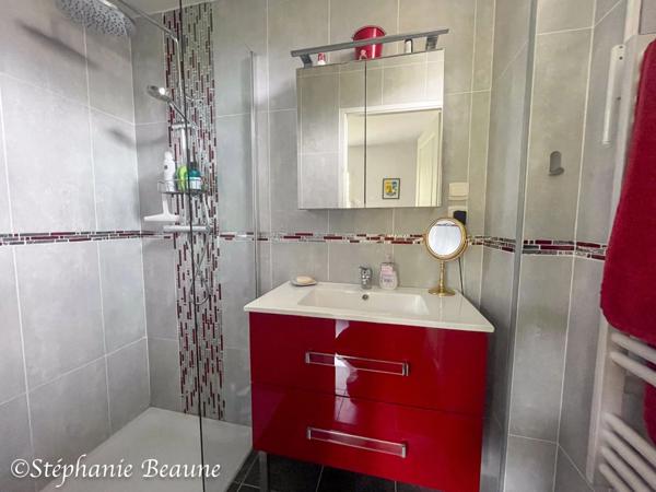 Eaubonne, maison récente avec chambre au rez-de-chaussée, proche gare et écoles