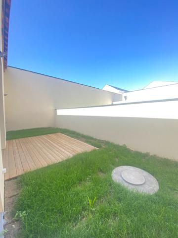 "MAISON TYPE LOFT LE MANS 4 PIECES 111M2"