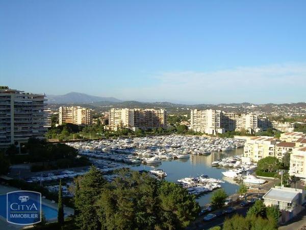 Location parking Mandelieu-la-Napoule (06210)