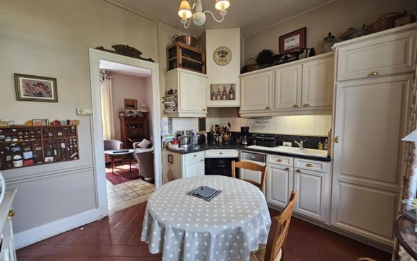 Maison à vendre    4 pièces • 88 m2 Eu