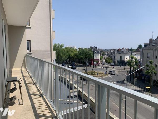 A VENDRE - APPARTEMENT - 5 PIECES - NANTES - BD DES ANGLAIS-RD POINT DE VANNES