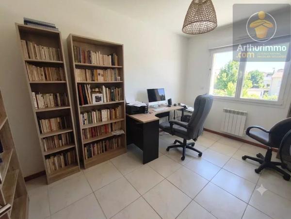 Location                                                      Maison
                        
                     6 pièces                      223 m2                     à Beaugency