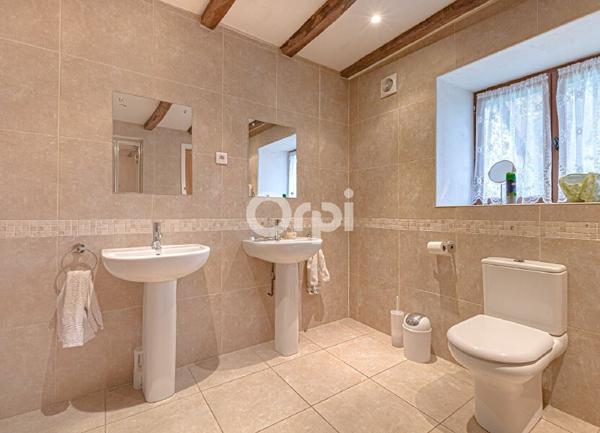 Maison à vendre    8 pièces •  Jabreilles-les-Bordes