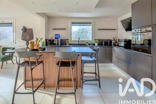Maison à vendre 9 pièces 243 m² Vimines