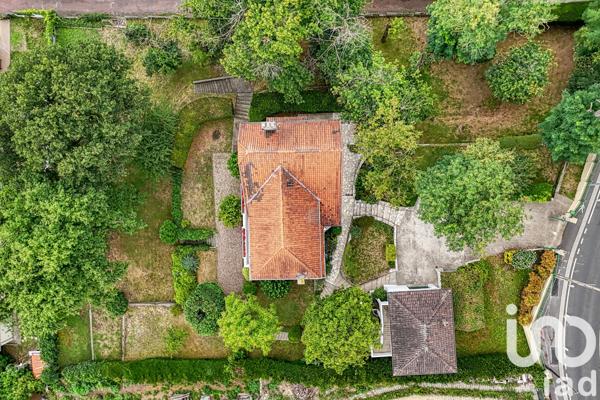 Maison à vendre 8 pièces 223 m² Sannois