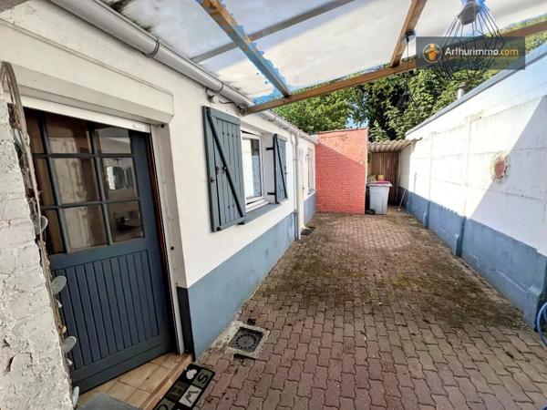 Vente                                                      Maison
                        
                     6 pièces                      100 m2                     à Seclin