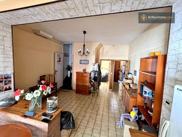 Vente                                                      Maison
                        
                     6 pièces                      100 m2                     à Seclin