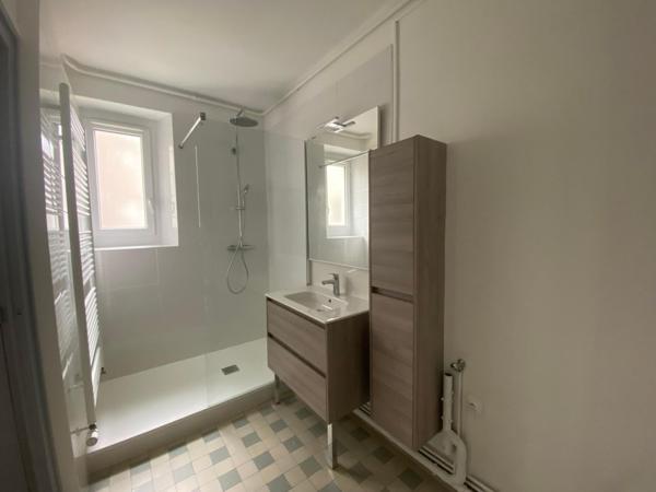 PROCHE COURS CAMBRONNE T2 , Nantes 44100