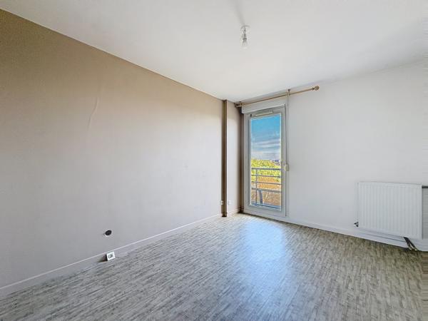 APPARTEMENT T3 REIMS COMÉDIE