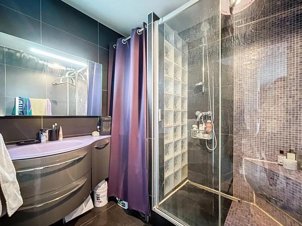 APPARTEMENT T3 REIMS COMÉDIE