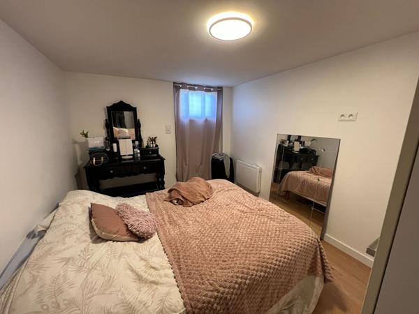 MAISON PLAIN PIED PROCHE MER AVEC GRAND TERRAIN