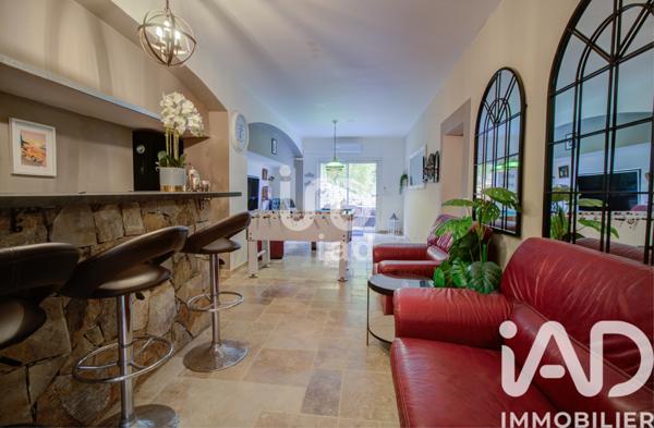 Maison à vendre 10 pièces 238 m² Sainte-Maxime