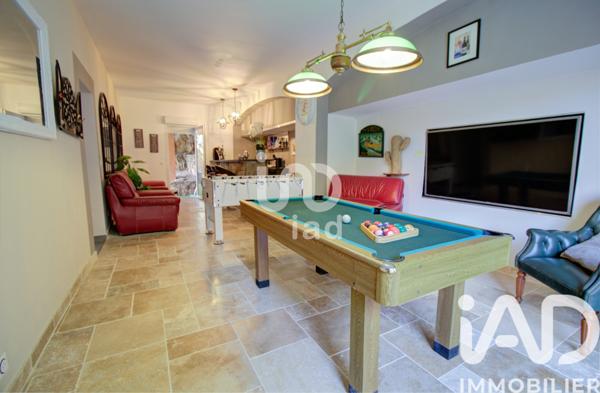 Maison à vendre 10 pièces 238 m² Sainte-Maxime