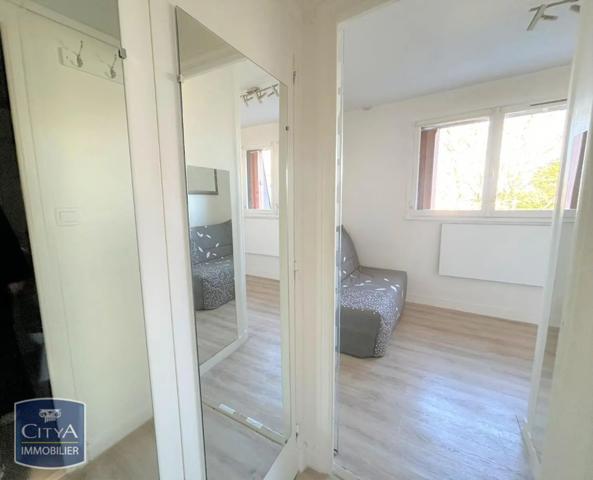 Appartement à louer 1 pièce 16.07m²