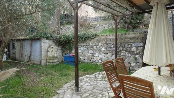 Digne-les-Bains – Maison avec 2 appartements et vue panoramique sur la ville et les montagnes