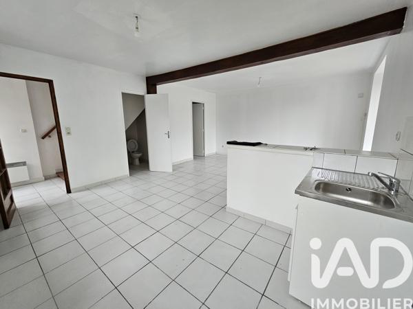 Immeuble à vendre 208 m² Longueville