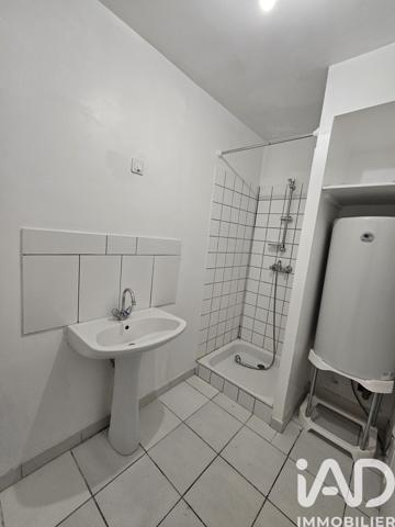 Immeuble à vendre 208 m² Longueville