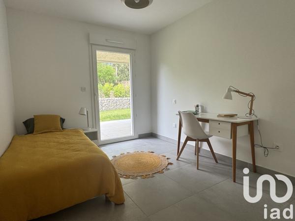 Appartement 2 pièces de 47 m² à Nîmes (30900)