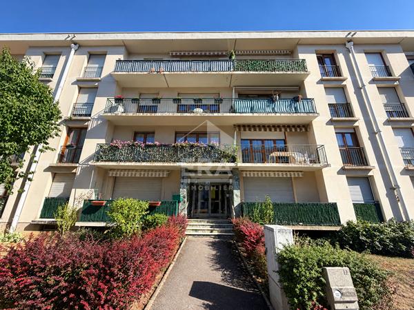 Appartement Le Ban St Martin 3 pièce(s) 78.15 m2
