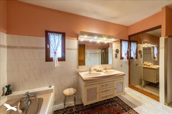 Maison à vendre |  Le Passage |  5 pièces | 159 m²