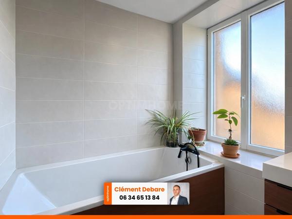 Maison de plus de 100 m² avec 2 chambres