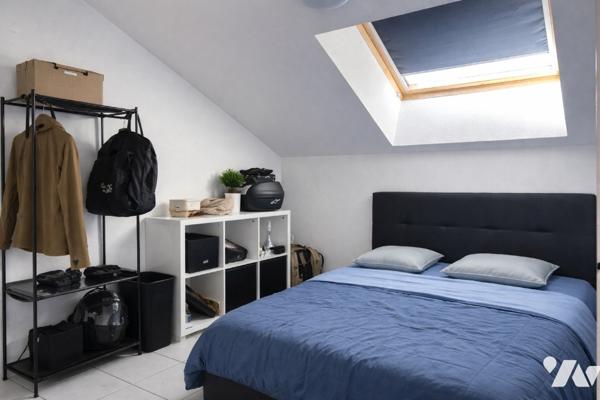 Années 2000 - En dernier étage - Appartement T2 de 34 m² à vendre à GAP 05000 - Ascenseur - Cave ...