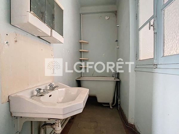 Achat immeuble près de VITRY LE FRANCOIS - 4 pièce(s) - 226 m² - 161 300 €