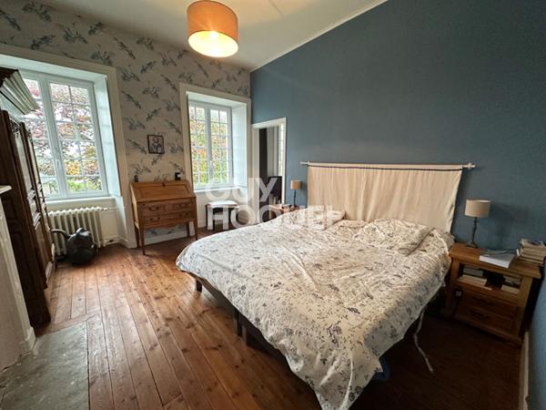 Maison 10 pièce(s) 200 m2