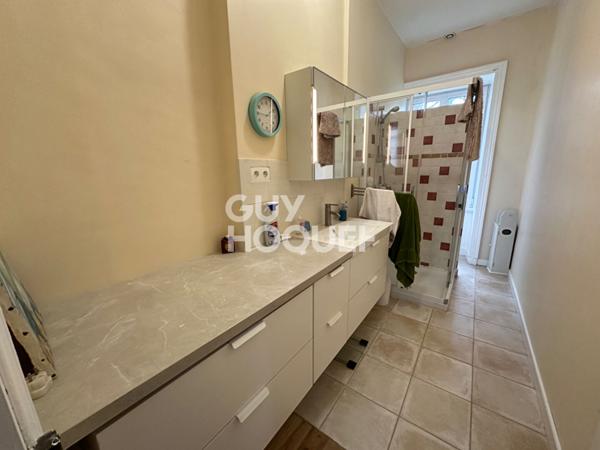 Maison 10 pièce(s) 200 m2