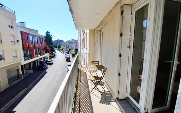 Appartement 194 500 € Villeurbanne 4 p 63 m² DPE C