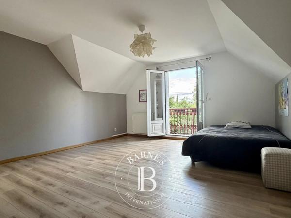 Limours, Maison 6 Chambres -  243 m² à vendre