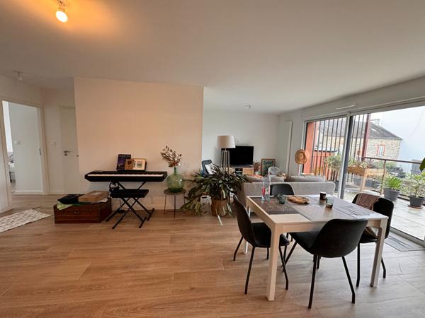 Appartement 4 pièces – 91 m² environ à Vannes (ref : 32897)