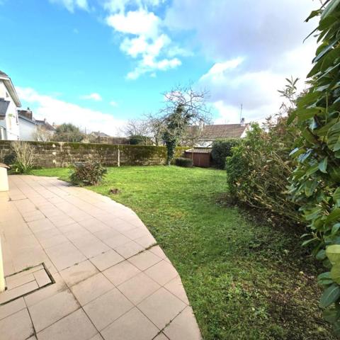 BEAUJOIRE/PARIDIS : maison en impasse privée à rénover