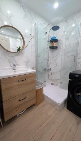 Appartement à ROUBAIX, 59100 - 5 pièces 119m²