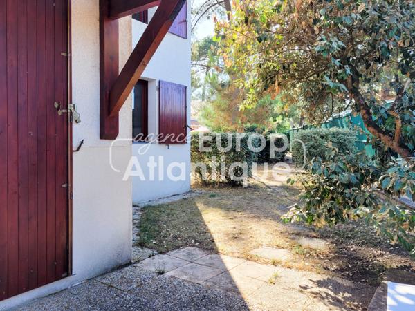 Maison mitoyenne d'angle T2 bis - 37.47m² - Résidence piscine et gardien - LA PALMYRE