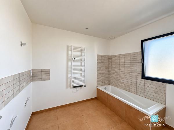 29300 QUIMPERLE Maison Quimperle 5 pièce(s) 114 m2