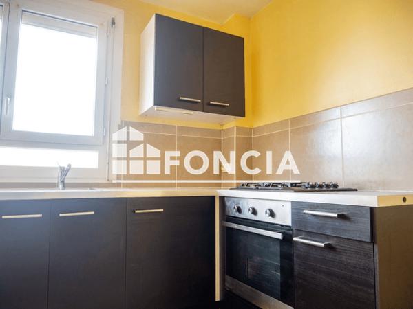 Location Appartement 3 pièces 50.92 m² - 6F rue des Jardins Besançon 25000
