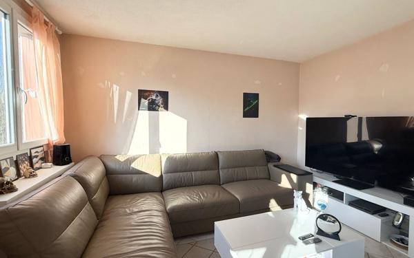 Appartement à vendre    4 pièces • 68,48 m2 Le Plessis-Trévise