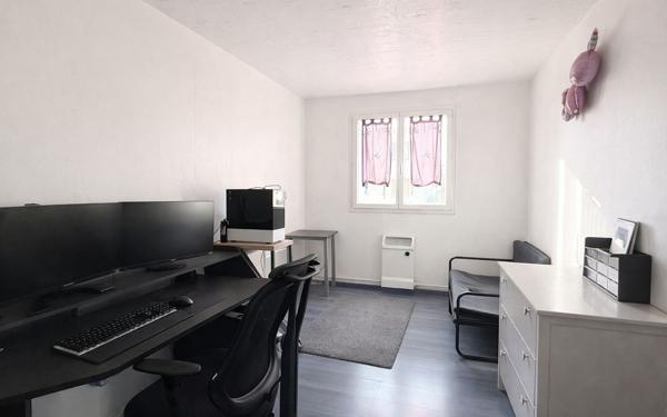 Appartement à vendre    4 pièces • 68,48 m2 Le Plessis-Trévise