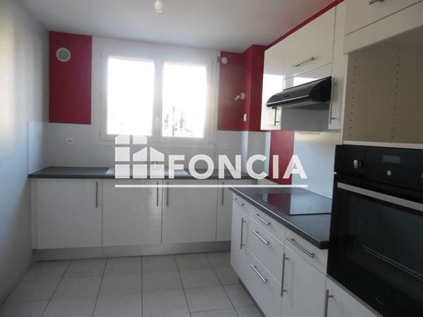 Location Appartement 3 pièces 61.76 m² - LES CARMELITES Longvic 21600
